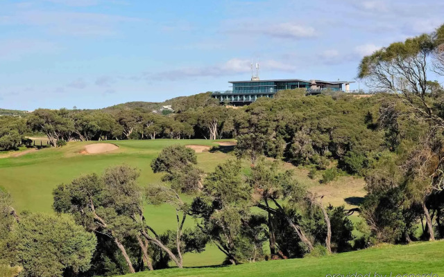 Mercure Portsea