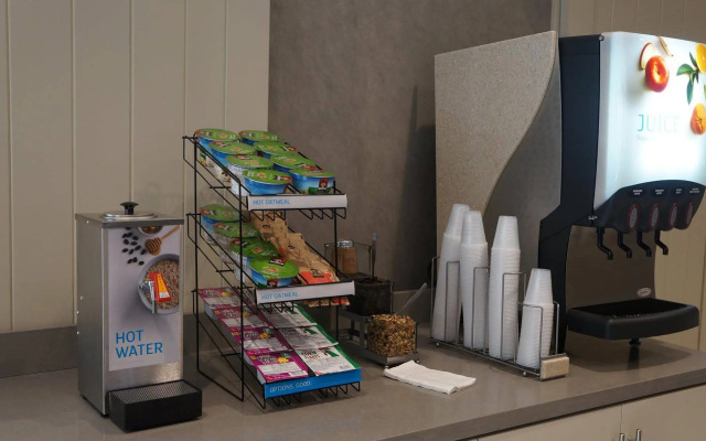 Holiday Inn Express & Suites Shippensburg by IHG