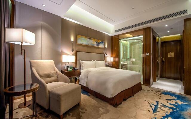 Poerson International Hotel