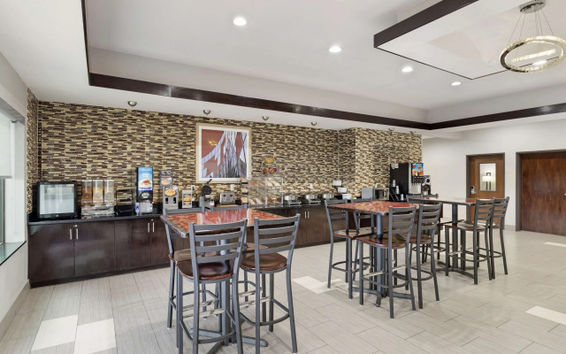 Best Western Casino Inn