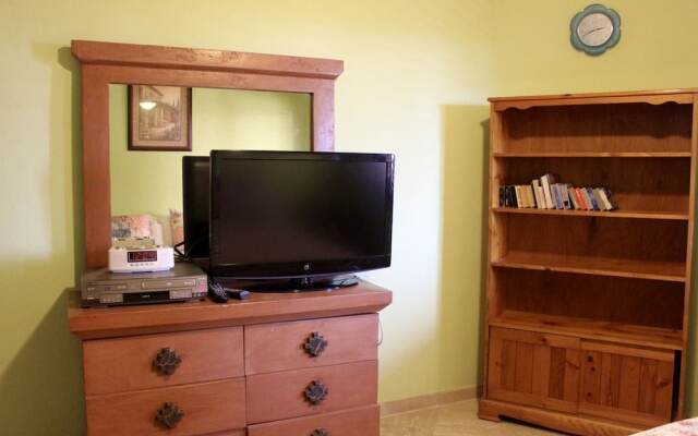 Marina Pinacate 2BR 306-v by Casago