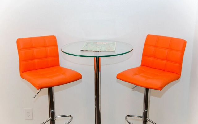 Music City Retreat Awesome Location, Sleeps 4!