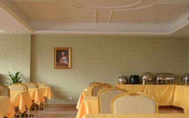 Vienna Hotel Chongqing Changshengqiao Subway Station Branch