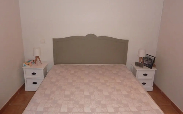 Inviting Villa in Saint Paul Trois Chateaux With Pool