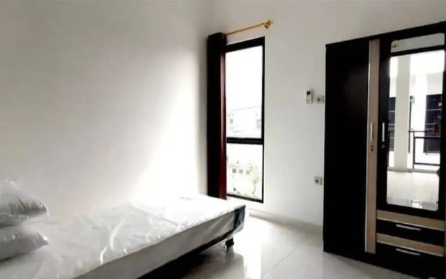 Hotel O Mahagoni House Syariah