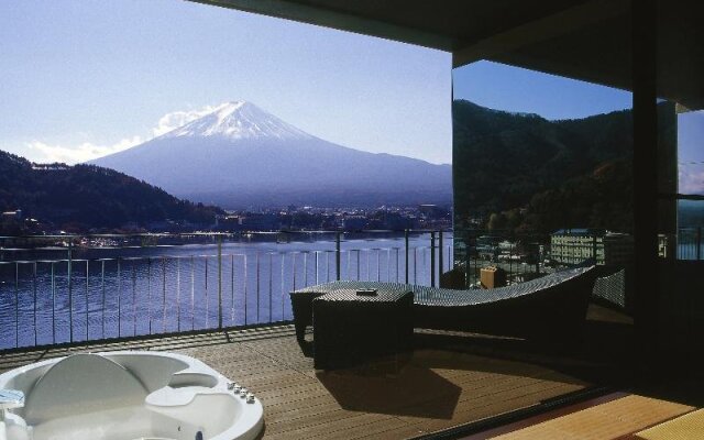 Kukuna Fujikawaguchiko Resort & Spa
