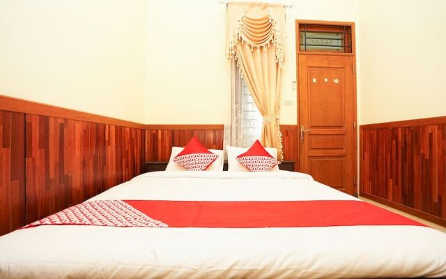 OYO 771 Kembang Kuning Residence Syariah