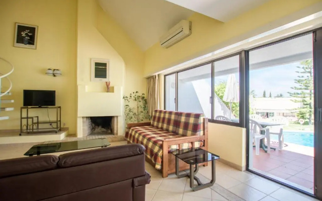 Capitalmoura Mouragolf Village