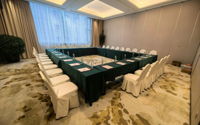 Excemon Xinjiang Yilite Hotel