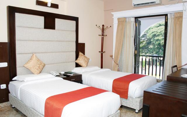 Crystal Paark Inn