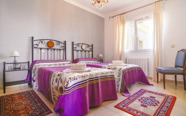 Villa - 4 Bedrooms with WiFi - 105020