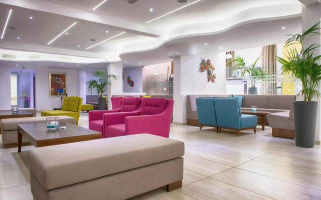 New Famagusta Hotel&Suites