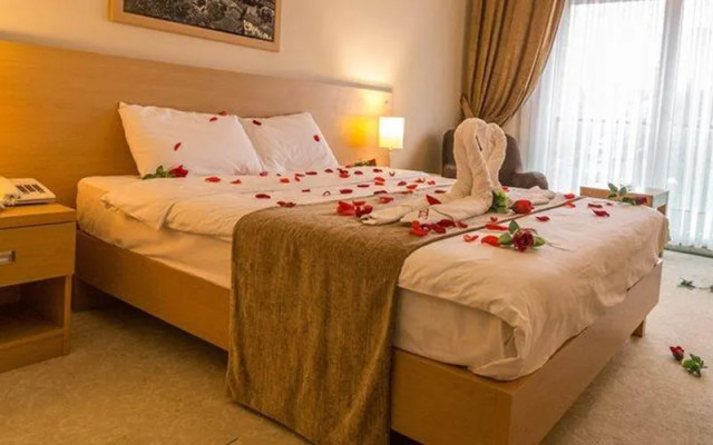 Gdz Hotels Gediz Business