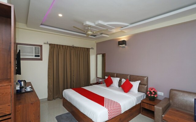 Pikus Inn By OYO Rooms