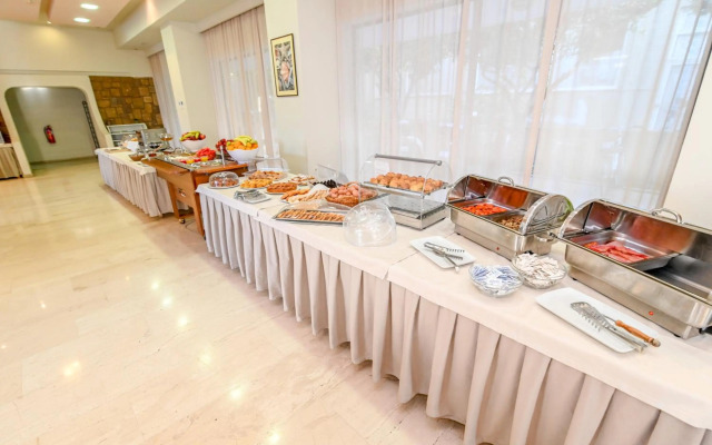 Saint Constantin Hotel