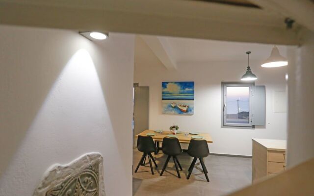Nikoi Villas