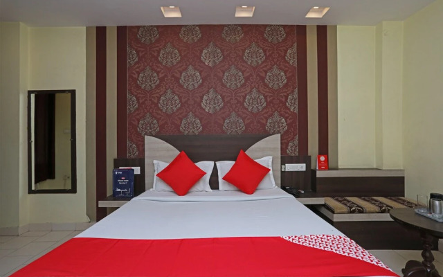 OYO 29689 Hotel Pramod