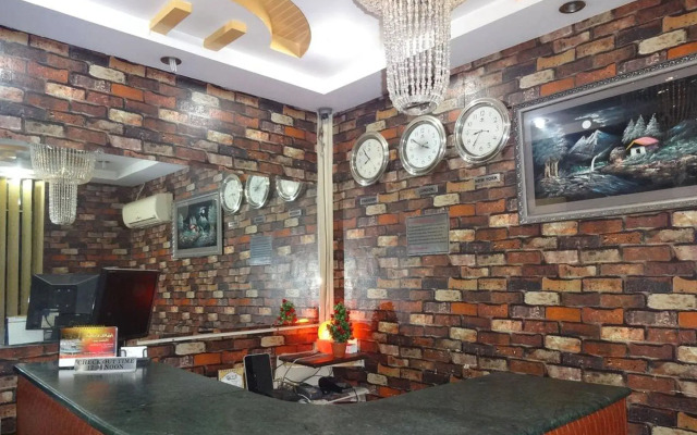 Mall View Hotel