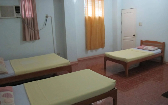 Pe're Aristo Guesthouse