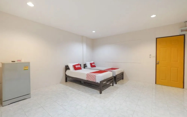 OYO 75309 Yo Charoen