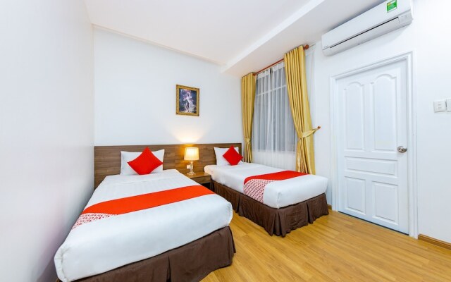 Homey Hotel by OYO Rooms