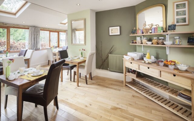 Brookside Villa B&B