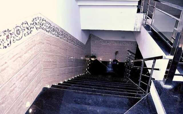 Fabhotel Elegance