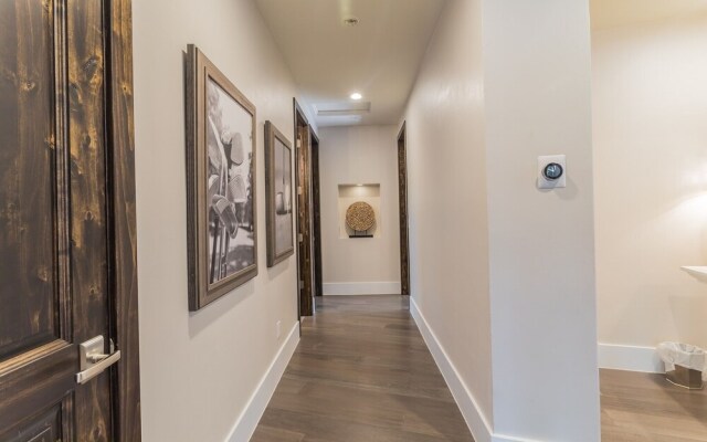 Flag Golf 3 Bedroom Home