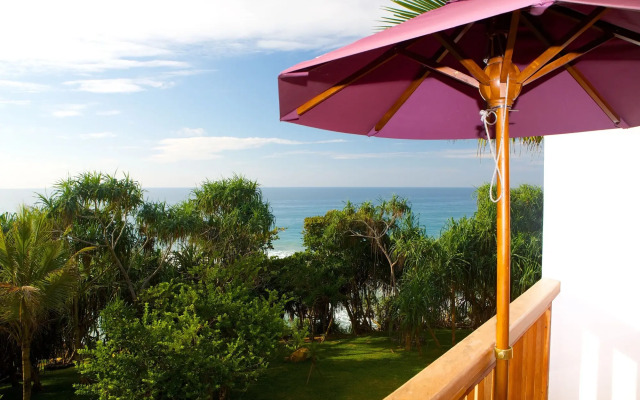 UTMT Underneath the Mango Tree Beach & Spa