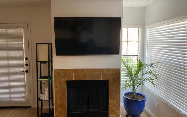 Catalina Condo @ LaEncantada - Tucson AZ