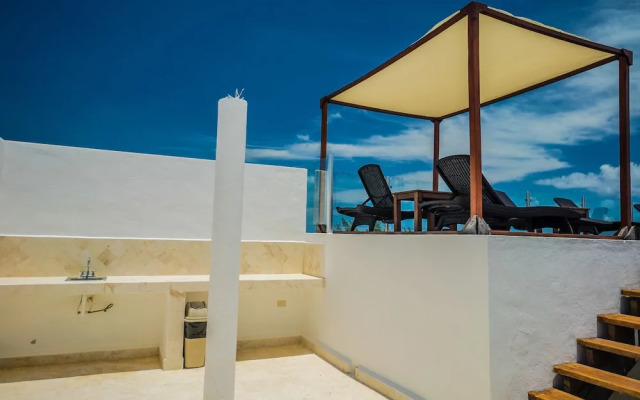 La Vista Condo Beachside