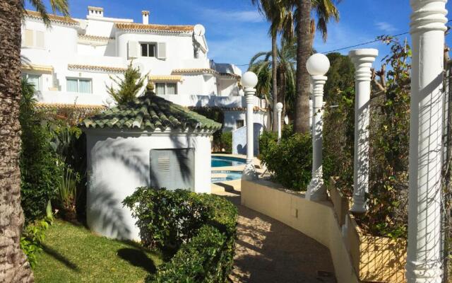 AP2116 Oasis Beach II Marineta
