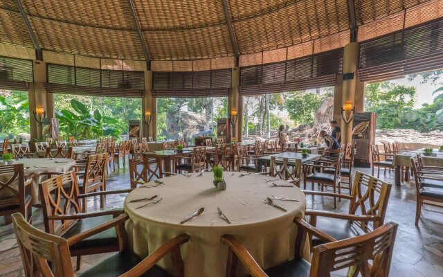 Mara River Safari Lodge