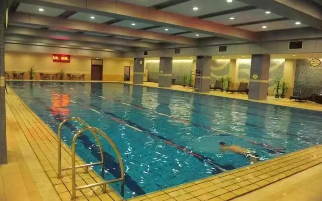 Howard Johnson Life Changrong