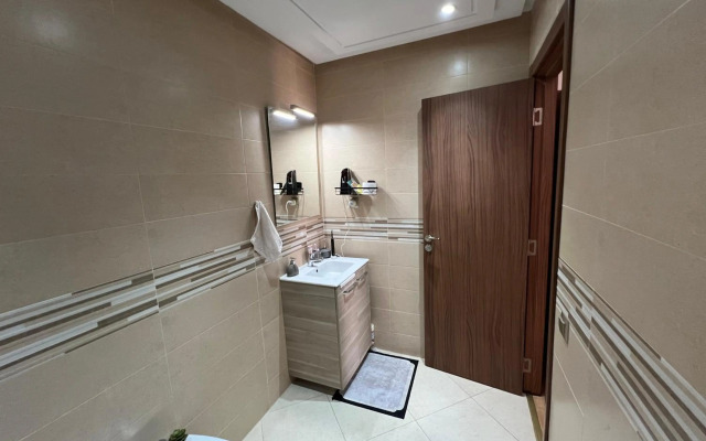 Superbe appartement en résidence avec piscines