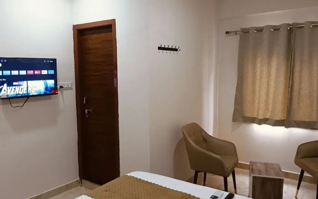 Vaaraahi Hotel