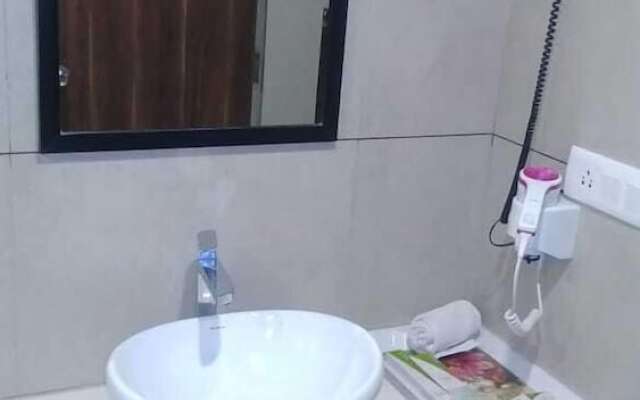 The Grand Vardhman Hotel