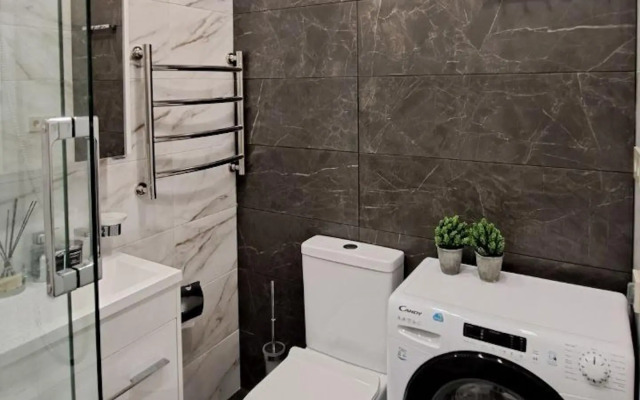 Апартаменты на проспекте Курортный  96Г