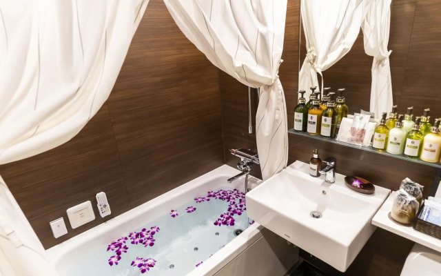 Hotel Petit Bali Garden Shin Okubo - Shinjuku Sta 10min walk -