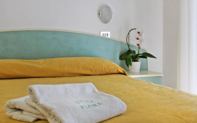 Hotel Flora