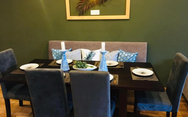 The Green Luxury Apartment