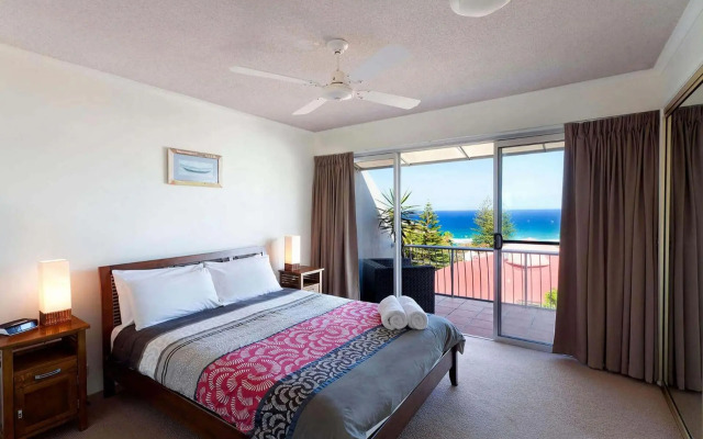 12 Cascades Top Floor Apartment In Prime Position