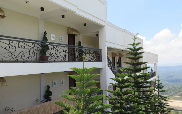 Splash Suites Hotel Tagaytay