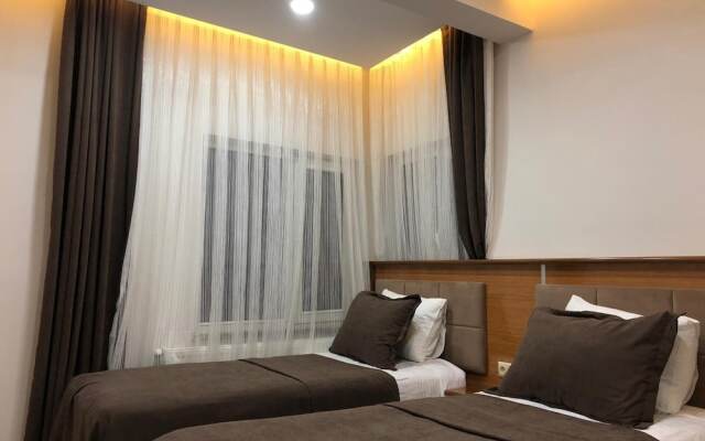 Gulistan Hotel