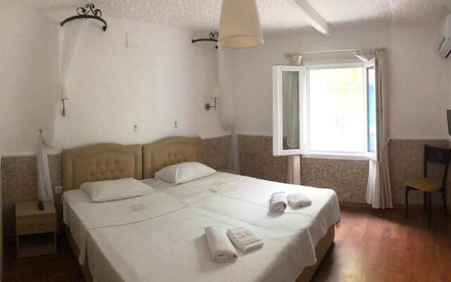 Queen Nano Hotel
