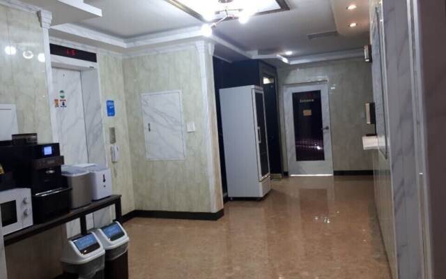 Gunsan JNK Classic Hotel Red Plus