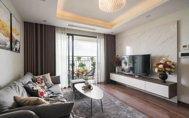 Troy House - D'Leroi Soleil - 59 Xuan Dieu