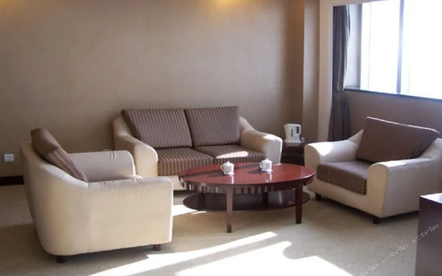 Glory Grand Hotel – Guest Rooms – Zhengzhou
