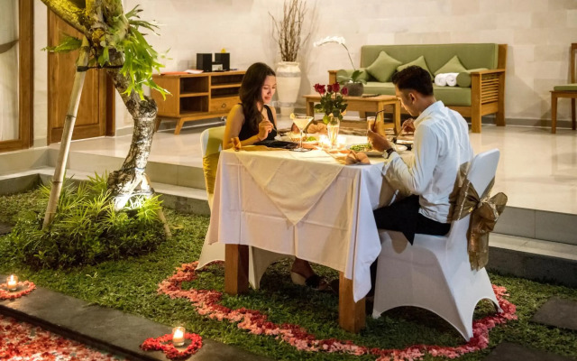 Sandi Agung Villa Bidadari