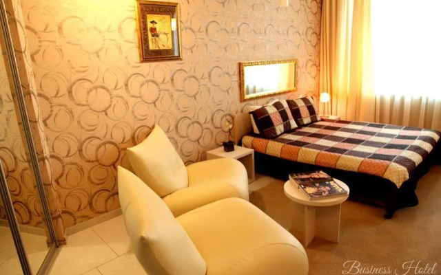 Business Hotel